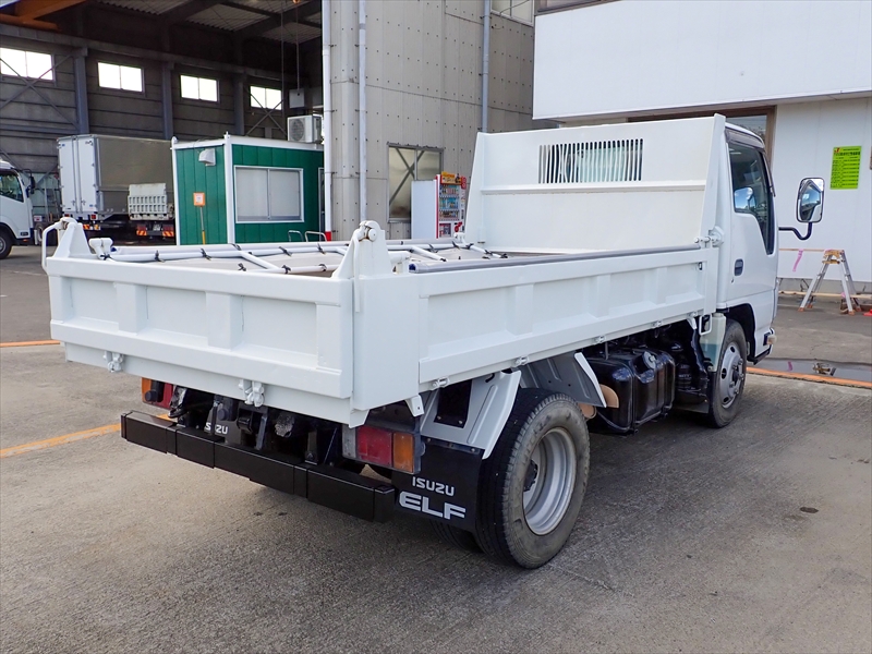【349738】いすゞ エルフ 土砂ダンプ 自動シート付|中古トラックの販売・買取・査定のアイナビ