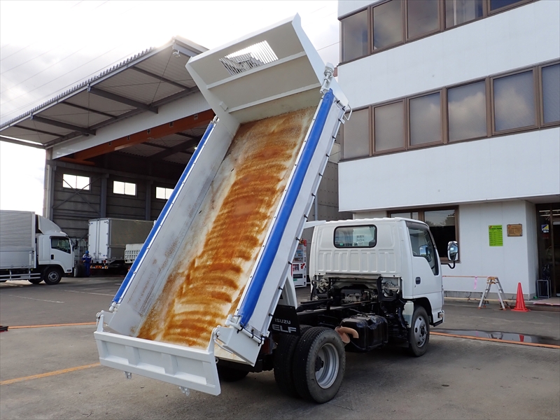 【349738】いすゞ エルフ 土砂ダンプ 自動シート付|中古トラックの販売・買取・査定のアイナビ