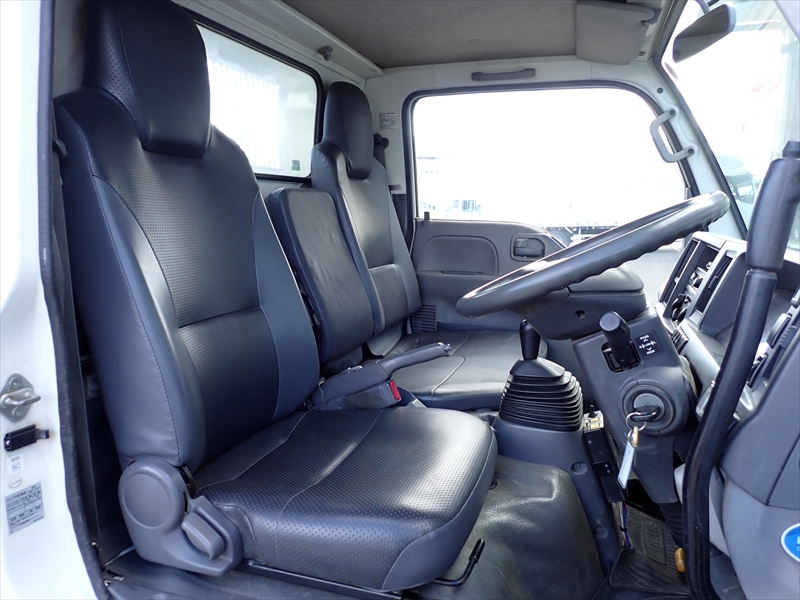 【349738】いすゞ エルフ 土砂ダンプ 自動シート付|中古トラックの販売・買取・査定のアイナビ