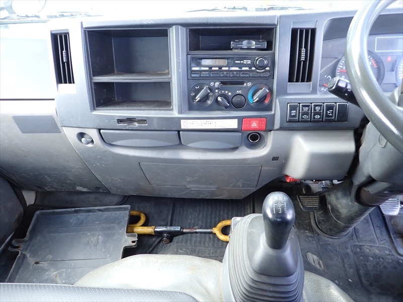 【349738】いすゞ エルフ 土砂ダンプ 自動シート付|中古トラックの販売・買取・査定のアイナビ