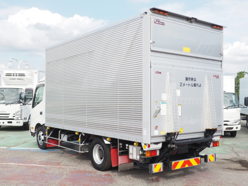 日野 バン車 デュトロ|中古トラックの販売・買取・査定のアイナビ