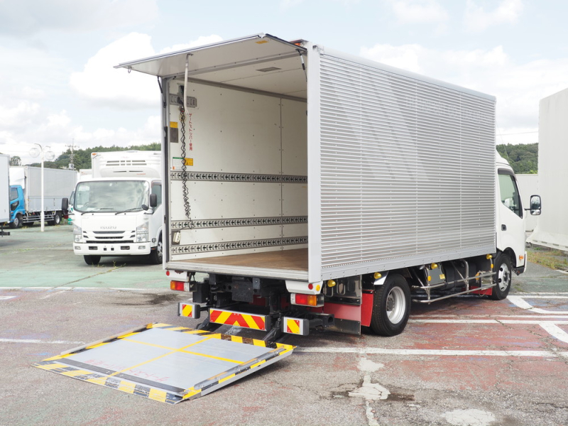 日野 バン車 デュトロ|中古トラックの販売・買取・査定のアイナビ