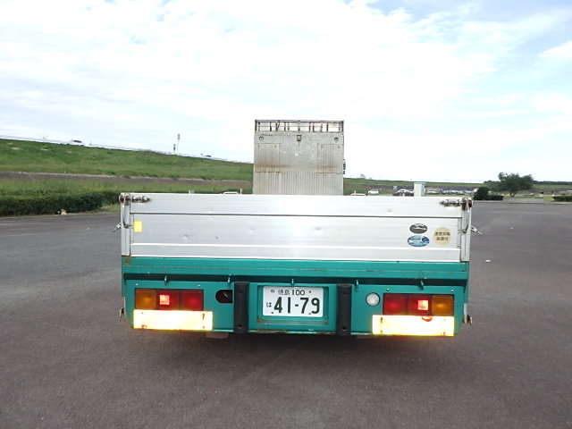 UDトラックス 平成23式 アルミ平 車検付き|中古トラックの販売・買取・査定のアイナビ