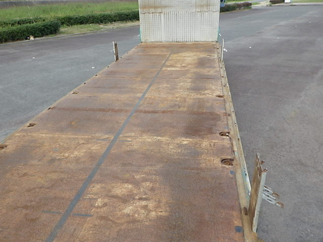 UDトラックス 平成23式 アルミ平 車検付き|中古トラックの販売・買取・査定のアイナビ