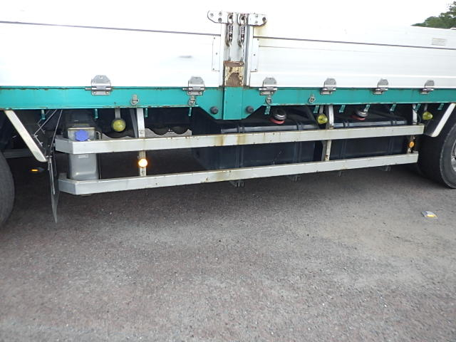 UDトラックス 平成23式 アルミ平 車検付き|中古トラックの販売・買取・査定のアイナビ