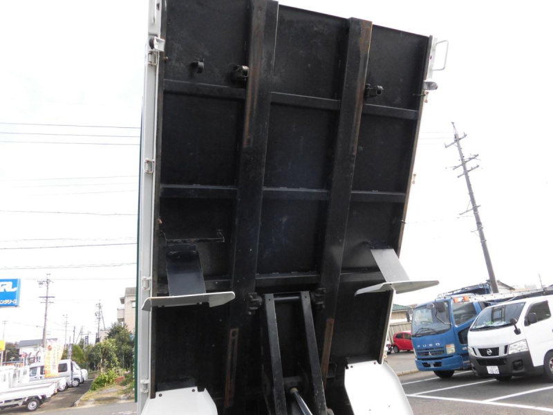 令和元年エルフ3T4ナンバーFゲートダンプ コボレーン|中古トラックの販売・買取・査定のアイナビ