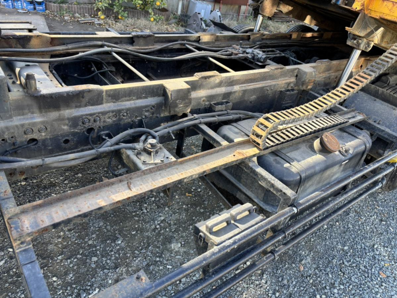 8.8t ファイター クレーン付き セーフティーローダー|中古トラックの販売・買取・査定のアイナビ