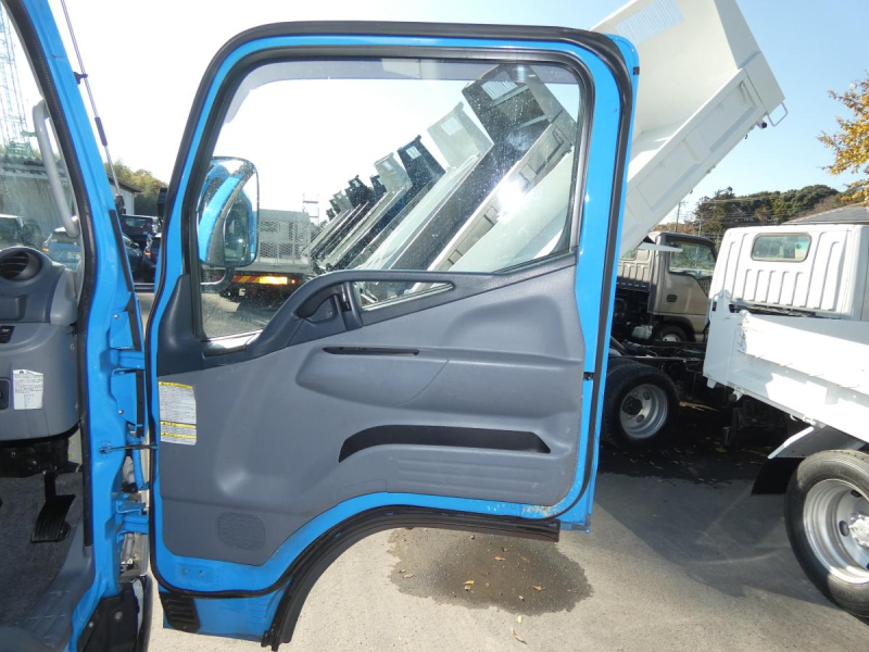 H27 2トン マニュアル アルミバン 251137|中古トラックの販売・買取・査定のアイナビ