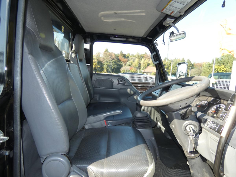 H28 2トン ダンプ マニュアル 251126|中古トラックの販売・買取・査定のアイナビ