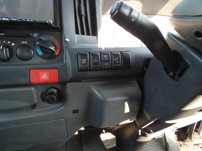 H28 2トン ダンプ マニュアル 251126|中古トラックの販売・買取・査定のアイナビ