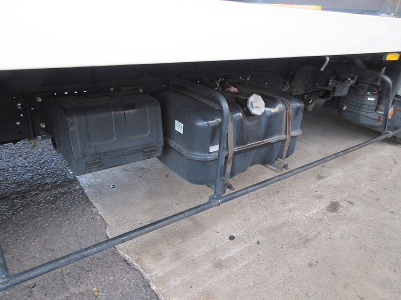 ★5700*2070★極東フラトップ★積載3000kg★|中古トラックの販売・買取・査定のアイナビ