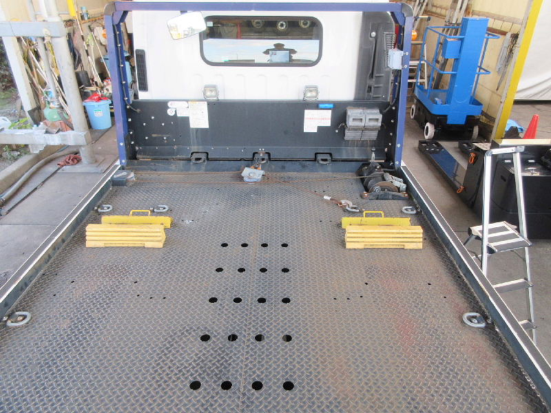 ★5700*2070★極東フラトップ★積載3000kg★|中古トラックの販売・買取・査定のアイナビ