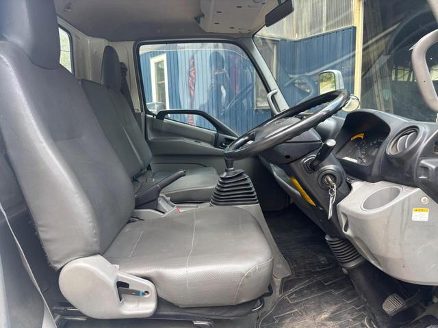 日野 デュトロ|中古トラックの販売・買取・査定のアイナビ