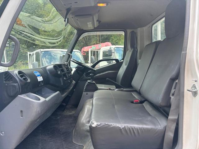 日野 デュトロ|中古トラックの販売・買取・査定のアイナビ