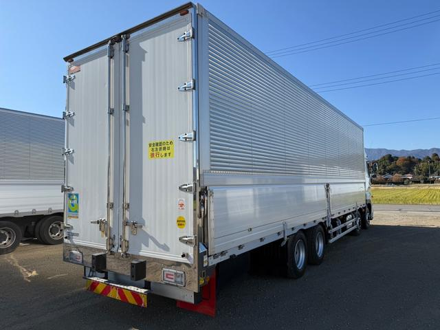 日野 ウイング車 プロフィア|中古トラックの販売・買取・査定のアイナビ