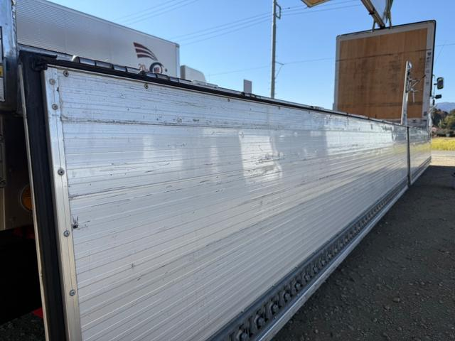 日野 ウイング車 プロフィア|中古トラックの販売・買取・査定のアイナビ