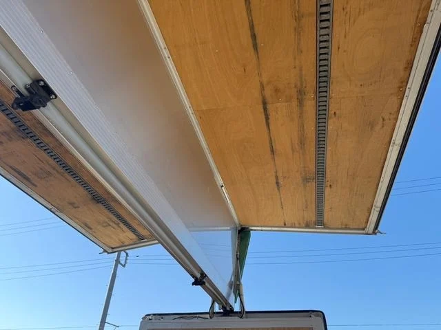 日野 ウイング車 プロフィア|中古トラックの販売・買取・査定のアイナビ