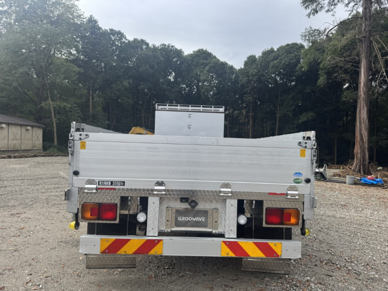 平ボディーベッド付パブコ造りボデー車検付|中古トラックの販売・買取・査定のアイナビ