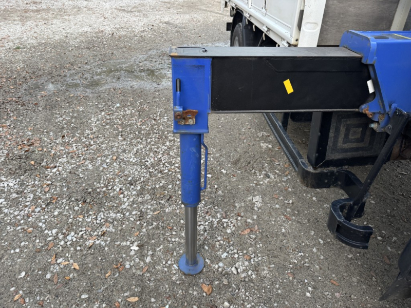 標準ロング吊t数2.6t吊3段ブームタダノラジコン付き|中古トラックの販売・買取・査定のアイナビ