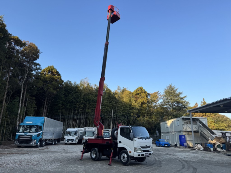 タダノ製AT-121TG作業床高さ11.9mバケット200kg|中古トラックの販売・買取・査定のアイナビ