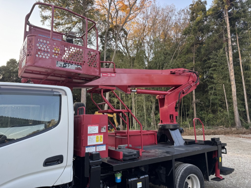 タダノ製AT-121TG作業床高さ11.9mバケット200kg|中古トラックの販売・買取・査定のアイナビ