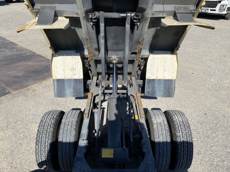 H23年式、エルフ、3tダンプ、車検R8.11まで!|中古トラックの販売・買取・査定のアイナビ