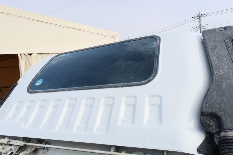 プレス式パッカー車 新明和製8.2立米 積載1750kg|中古トラックの販売・買取・査定のアイナビ