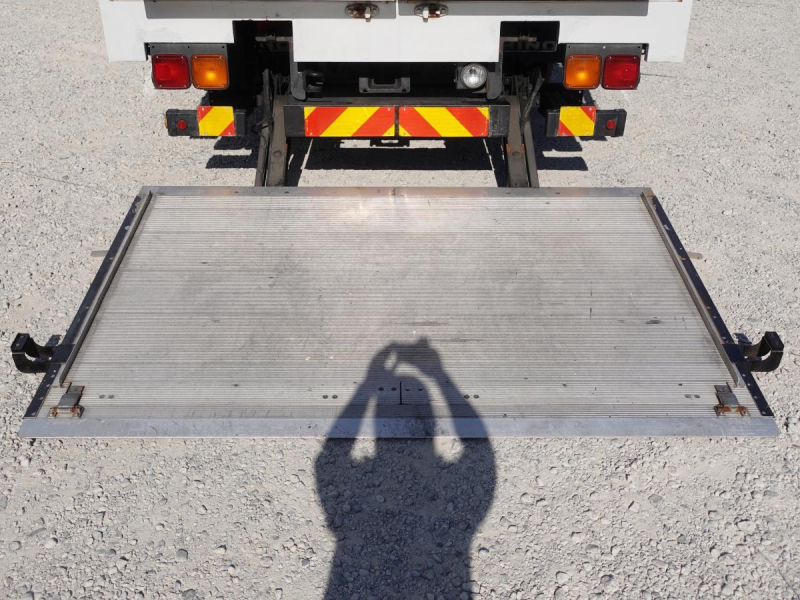 跳上パワーゲート1tワイドアルミウイングアルミウィング|中古トラックの販売・買取・査定のアイナビ