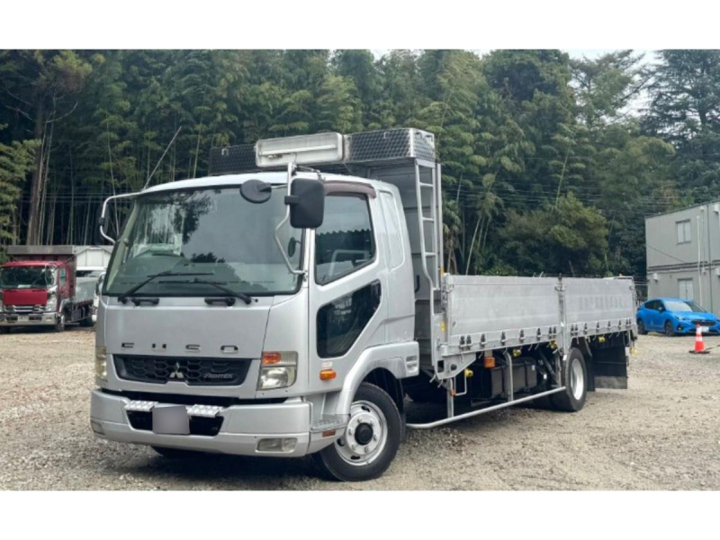 平ボディーベッド付パブコ造りボデー車検付|中古トラックの販売・買取・査定のアイナビ