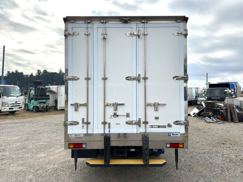 キャンター|中古トラックの販売・買取・査定のアイナビ