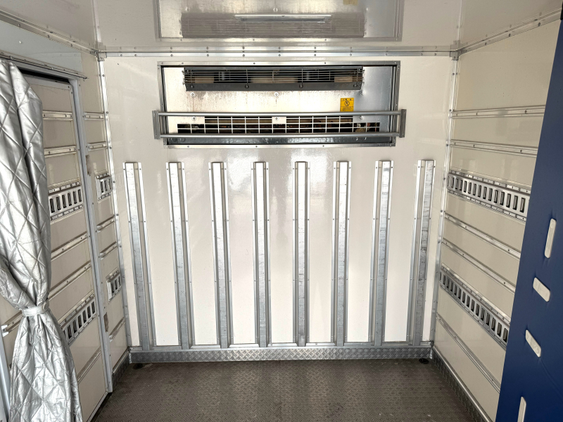 キャンター|中古トラックの販売・買取・査定のアイナビ