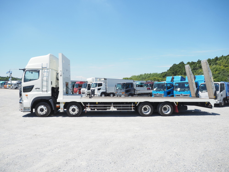 日野 セルフ プロフィア|中古トラックの販売・買取・査定のアイナビ