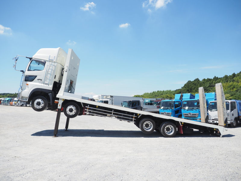 日野 セルフ プロフィア|中古トラックの販売・買取・査定のアイナビ