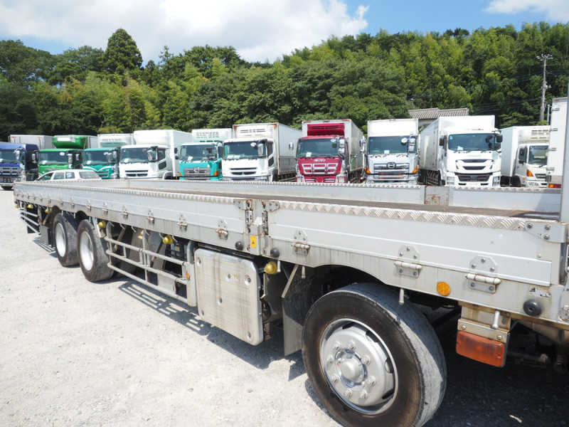 いすゞ 平ボディ ギガ|中古トラックの販売・買取・査定のアイナビ