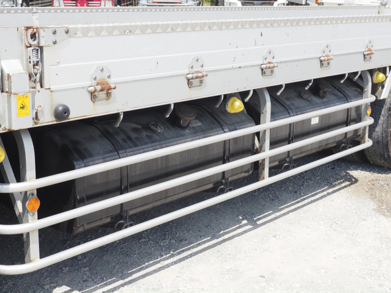 いすゞ 平ボディ ギガ|中古トラックの販売・買取・査定のアイナビ