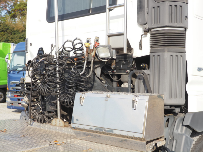 日野 トラクタ プロフィア|中古トラックの販売・買取・査定のアイナビ