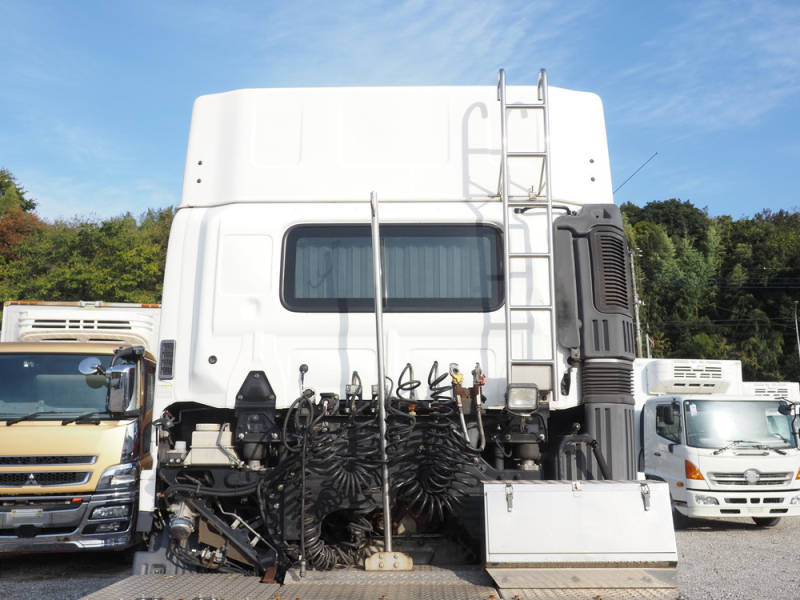 日野 トラクタ プロフィア|中古トラックの販売・買取・査定のアイナビ