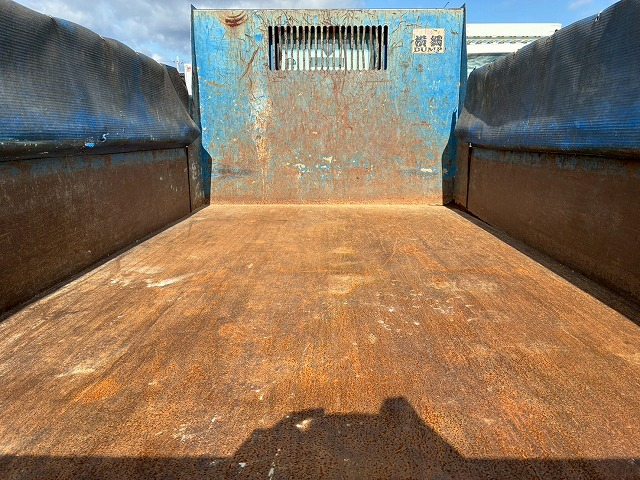 保証対象車両極東開発工業DD02-31コボレーン5速MT|中古トラックの販売・買取・査定のアイナビ