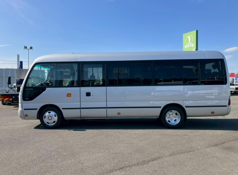 ☆H28 走行4万キロ代 日野リエッセⅡ 29人乗り|中古トラックの販売・買取・査定のアイナビ