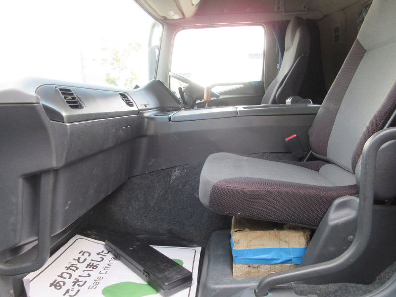 ★第五輪荷重11400kg★7MT★420ps★車検付き★|中古トラックの販売・買取・査定のアイナビ