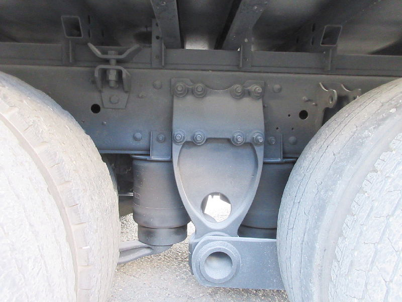 ★9670*2400*2670★ハイフーフ★7MT★4軸低床★|中古トラックの販売・買取・査定のアイナビ