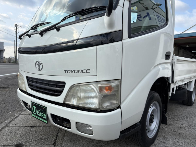 H16トヨエース 平ボディ 1.25t|中古トラックの販売・買取・査定のアイナビ