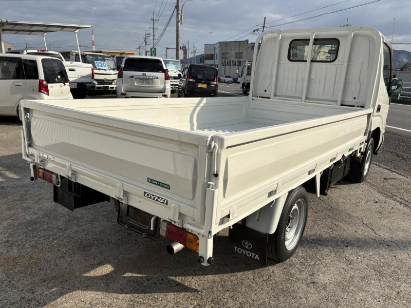H16トヨエース 平ボディ 1.25t|中古トラックの販売・買取・査定のアイナビ