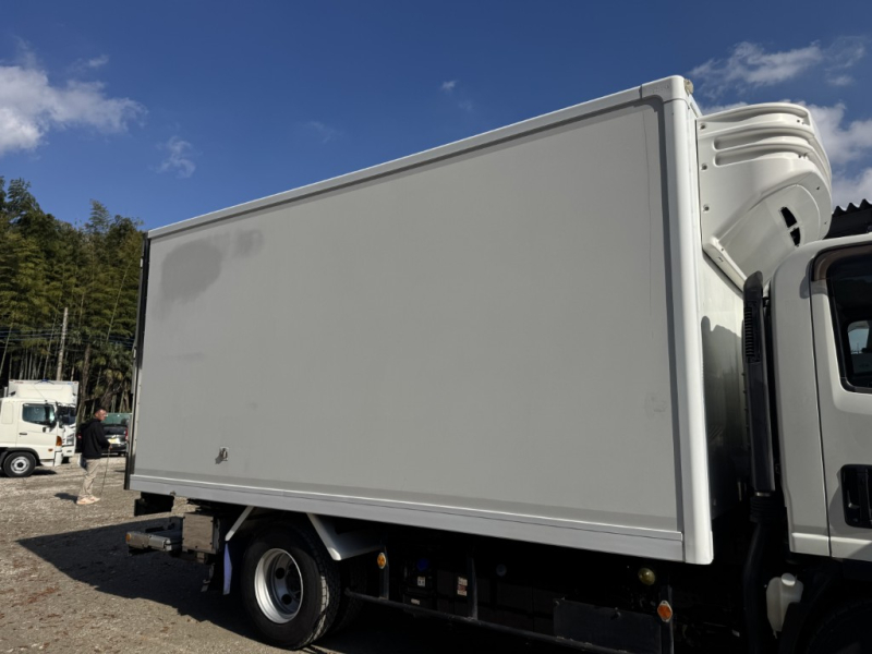 ワイドロング菱重低温スタンバイパワーゲート検付|中古トラックの販売・買取・査定のアイナビ