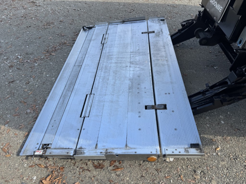 ワイドロング菱重低温スタンバイパワーゲート検付|中古トラックの販売・買取・査定のアイナビ