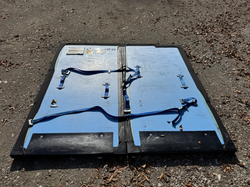 ワイドロング菱重低温スタンバイパワーゲート検付|中古トラックの販売・買取・査定のアイナビ