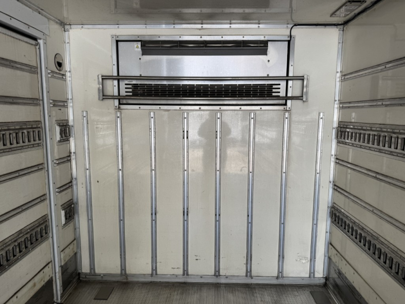 ワイドロング菱重低温スタンバイパワーゲート検付|中古トラックの販売・買取・査定のアイナビ