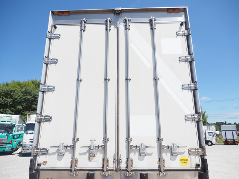 日野 冷凍バン プロフィア|中古トラックの販売・買取・査定のアイナビ