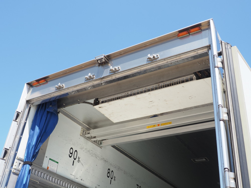 日野 冷凍バン プロフィア|中古トラックの販売・買取・査定のアイナビ