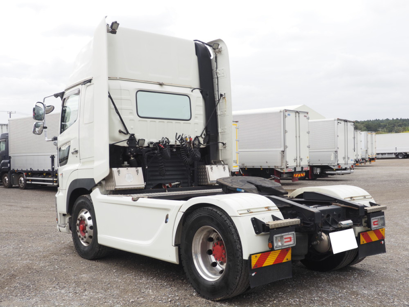 日野 トラクタ プロフィア|中古トラックの販売・買取・査定のアイナビ